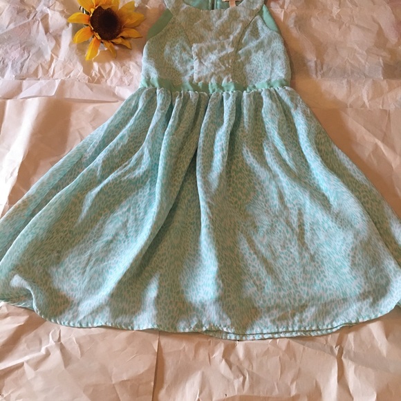 G B Girls Dress - Picture 5 of 9